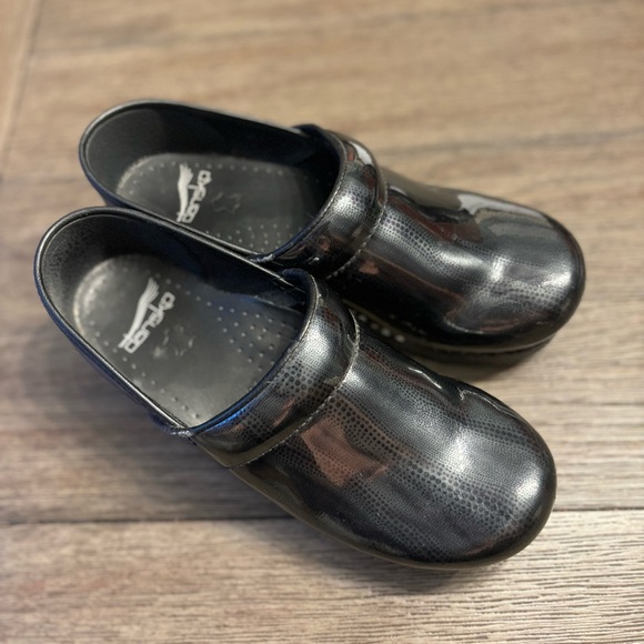 Dansko sz 37 - Picture 1 of 10